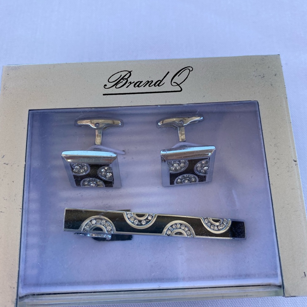 Cuff link & Tie Clip Set - Picture 4 of 5